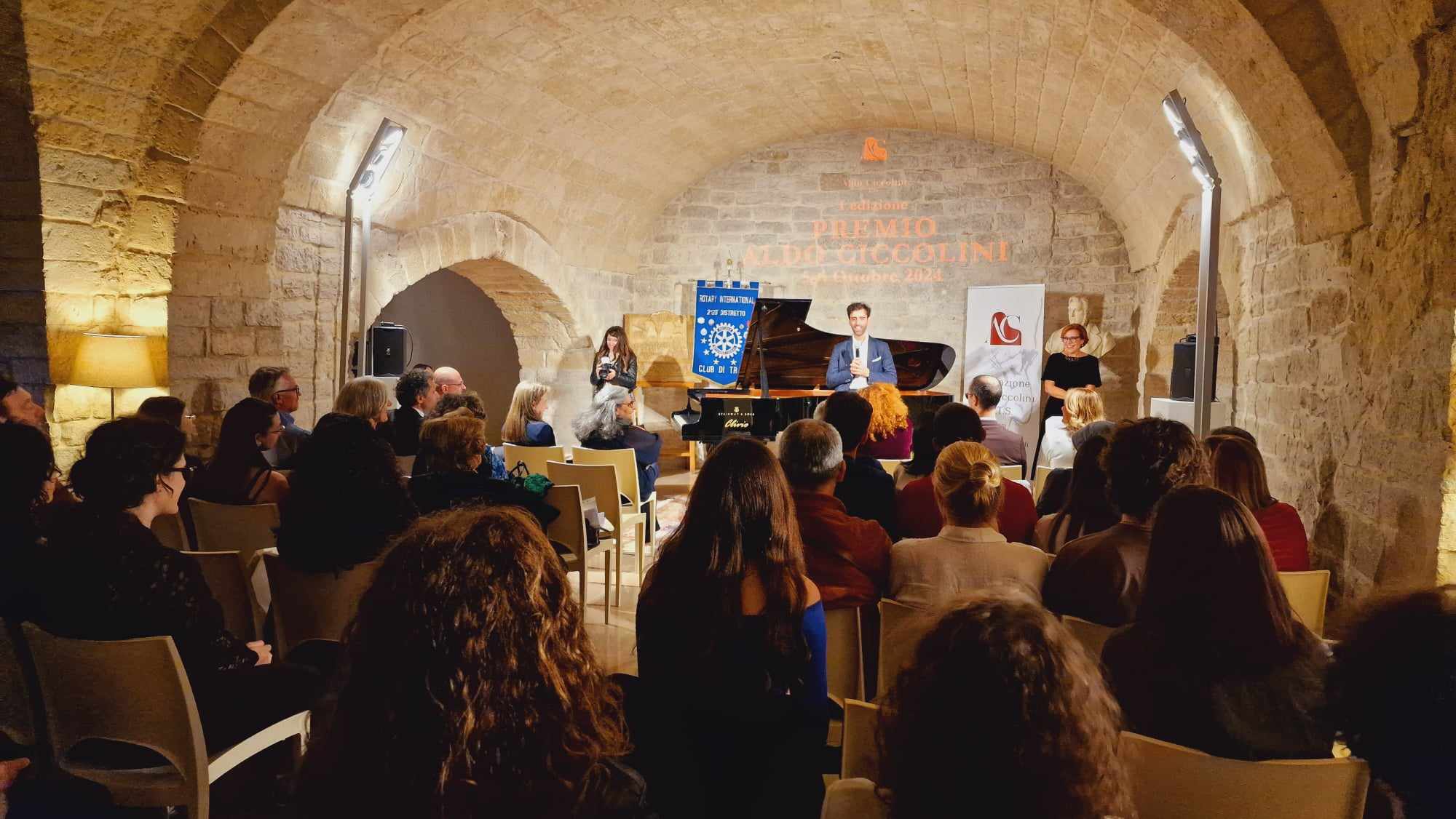 Il Distretto del Rotary International 2120 e il Rotary Club Trani premiano la vincitrice del Primo Concorso Pianistico “Aldo Ciccolini”